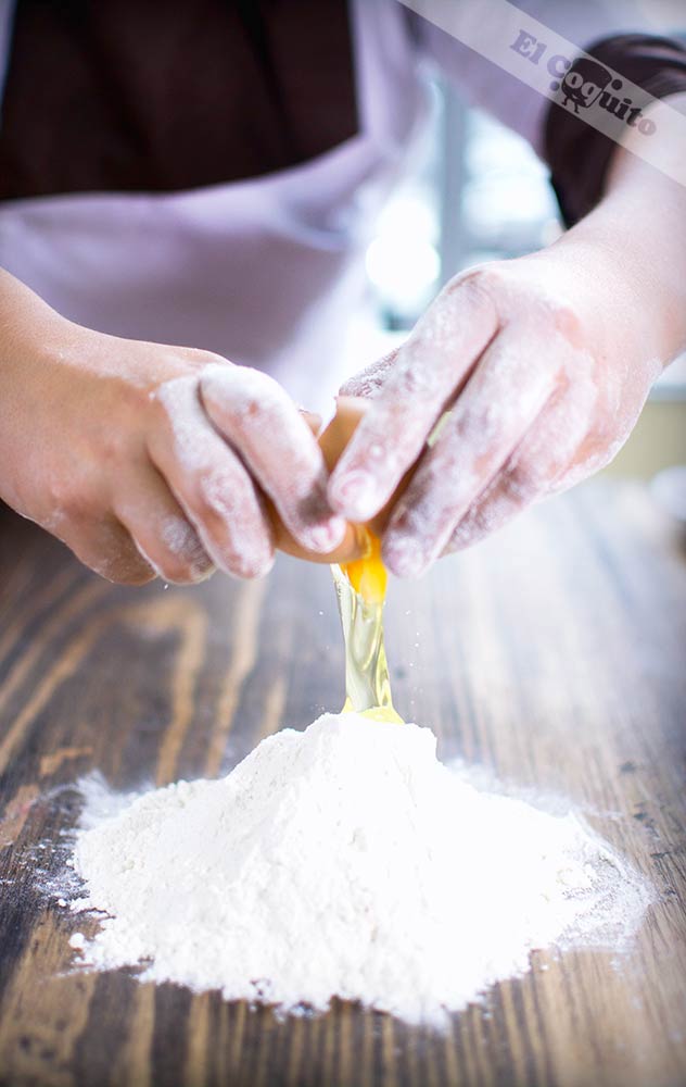 Elaboración perfecta ©panadería y pastelería El Coquito